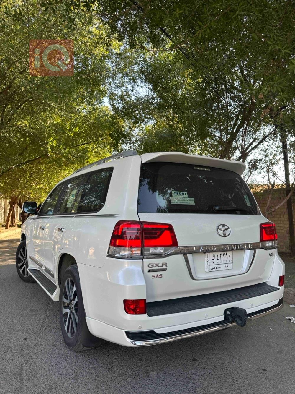 Toyota Land Cruiser